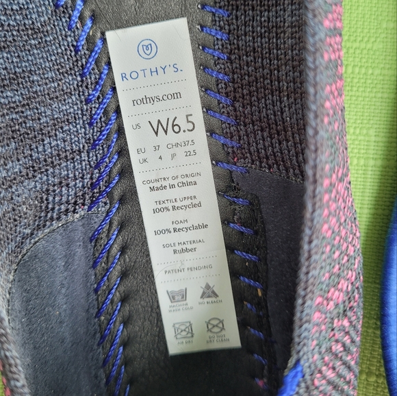Rothy's Heather Magenta & Blue Halo 6.5 - Picture 11 of 11